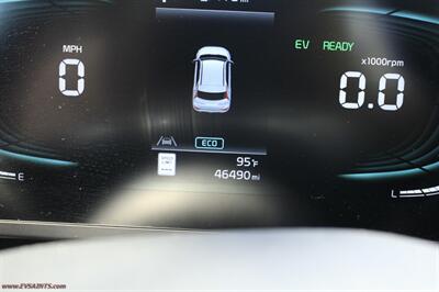 2024 Kia Niro LX  We Finance - Photo 18 - Rialto, CA 92376-8618