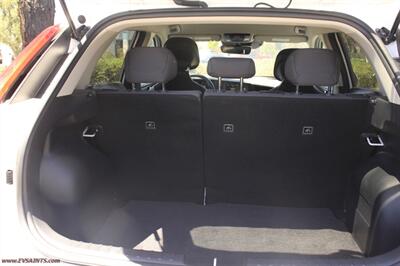 2024 Kia Niro LX  We Finance - Photo 15 - Rialto, CA 92376-8618