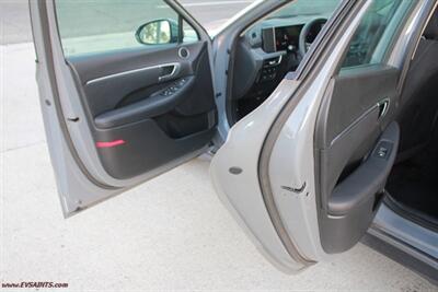 2026 Hyundai SONATA Hybrid Hybrid Blue Easy Finance Available - Photo 10 - Rialto, CA 92376-8618