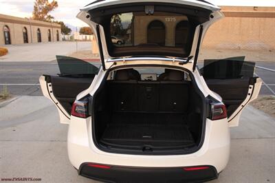 2023 Tesla Model Y Long Range  7-Seats FSD REBATES FINACING - Photo 13 - Rialto, CA 92376-8618