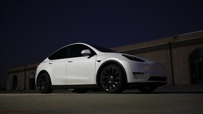 2023 Tesla Model Y Long Range  7-Seats FSD REBATES FINACING - Photo 21 - Rialto, CA 92376-8618