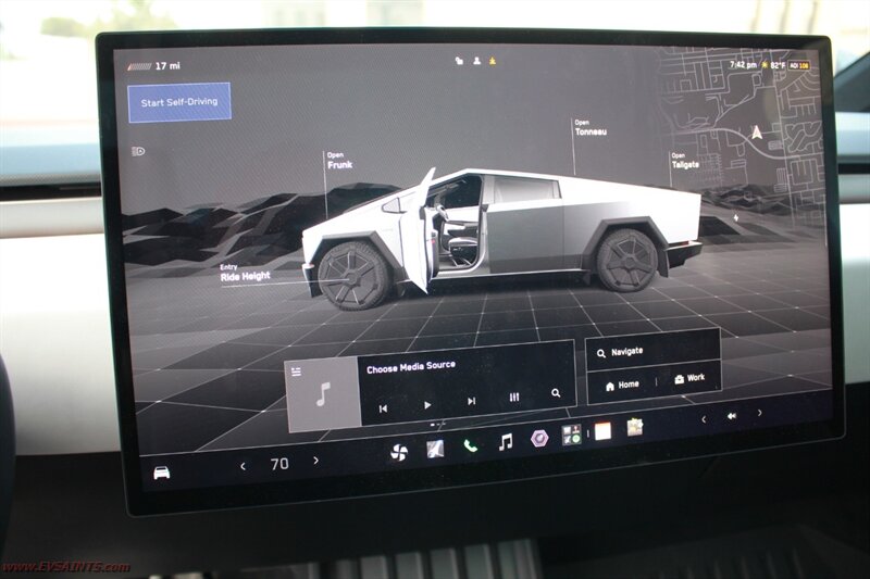 2024 Tesla Cybertruck Foundation Finance Available - Photo 22 - Rialto, CA 92376-8618