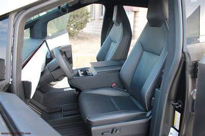 2024 Tesla Cybertruck Foundation Finance Available - Photo 17 - Rialto, CA 92376-8618