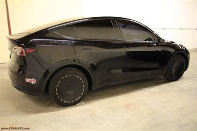 2023 Tesla Model Y Long Range  Finance - Warranty - Photo 37 - Rialto, CA 92376-8618