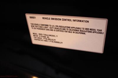 2023 Tesla Model Y Long Range  Finance - Warranty - Photo 28 - Rialto, CA 92376-8618