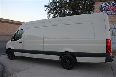 2021 Mercedes-Benz Sprinter 3500  4x2  3dr 170 in. WB High Roof Extended Cargo Van - Photo 2 - Rialto, CA 92376-8618