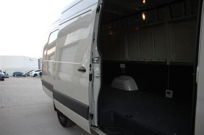 2021 Mercedes-Benz Sprinter 3500  4x2  3dr 170 in. WB High Roof Extended Cargo Van - Photo 7 - Rialto, CA 92376-8618