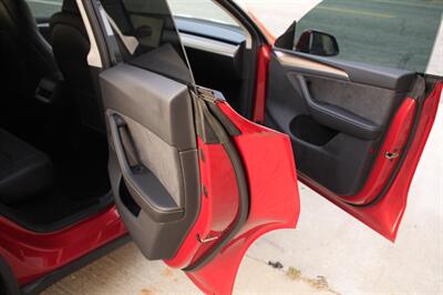 2023 Tesla Model Y Long Range   - Photo 10 - Rialto, CA 92376-8618