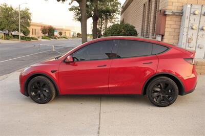 2023 Tesla Model Y Long Range   - Photo 4 - Rialto, CA 92376-8618
