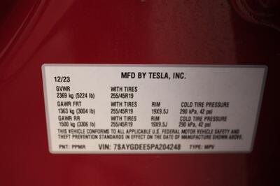 2023 Tesla Model Y Long Range   - Photo 21 - Rialto, CA 92376-8618
