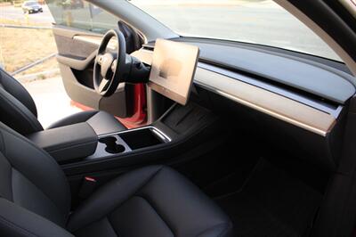 2023 Tesla Model Y Long Range   - Photo 17 - Rialto, CA 92376-8618