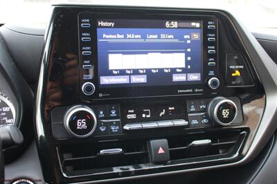 2021 Toyota Highlander Hybrid LE  We finance this vehicle - Photo 16 - Rialto, CA 92376-8618