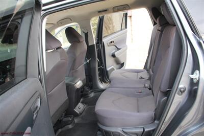2021 Toyota Highlander Hybrid LE  We finance this vehicle - Photo 10 - Rialto, CA 92376-8618