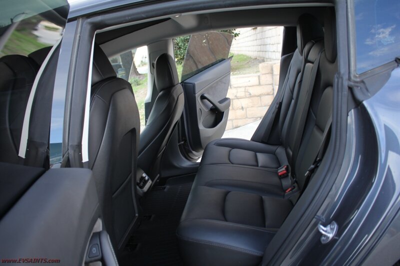 2022 Tesla Model 3 Long Range AWD WARRANTY - FINANCING - Photo 11 - Rialto, CA 92376-8618