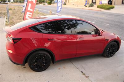 2021 Tesla Model Y Long Range  REBATE REBATE REBATE - Photo 8 - Rialto, CA 92376-8618