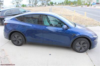 2026 Tesla Model Y LONG RANGE   - Photo 11 - Rialto, CA 92376-8618