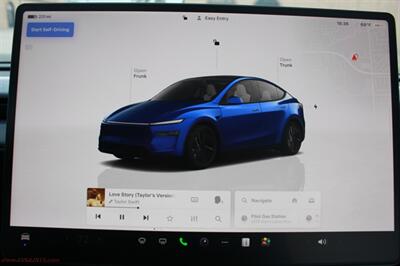 2026 Tesla Model Y LONG RANGE   - Photo 24 - Rialto, CA 92376-8618