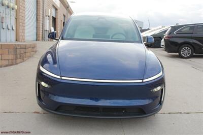2026 Tesla Model Y LONG RANGE   - Photo 4 - Rialto, CA 92376-8618