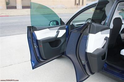 2026 Tesla Model Y LONG RANGE   - Photo 13 - Rialto, CA 92376-8618