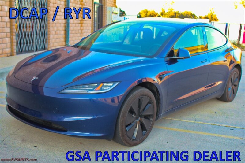 2025 Tesla Model 3 Long Range   - Photo 1 - Rialto, CA 92376-8618