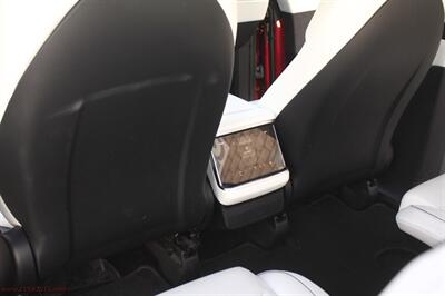 2022 Tesla Model X Plaid   - Photo 13 - Rialto, CA 92376-8618