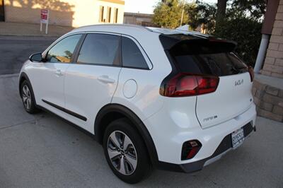 2022 Kia Niro LX  We Finance - Great Terms - Photo 14 - Rialto, CA 92376-8618