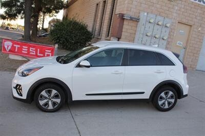 2022 Kia Niro LX  We Finance - Great Terms - Photo 5 - Rialto, CA 92376-8618