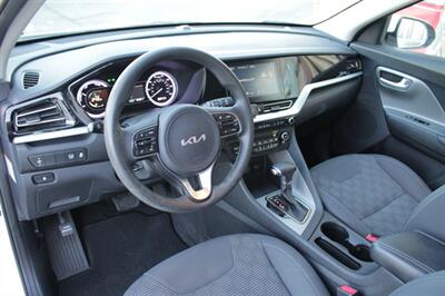 2022 Kia Niro LX  We Finance - Great Terms - Photo 13 - Rialto, CA 92376-8618