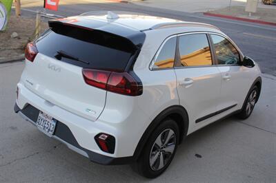 2022 Kia Niro LX  We Finance - Great Terms - Photo 8 - Rialto, CA 92376-8618