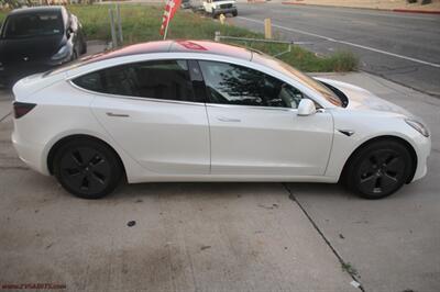 2018 Tesla Model 3 Mid Range  We Finance - Photo 16 - Rialto, CA 92376-8618