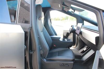 2024 Tesla Cybertruck Foundation AWD - Photo 15 - Rialto, CA 92376-8618