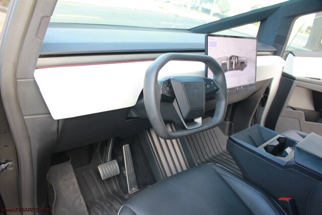 2024 Tesla Cybertruck Foundation AWD - Photo 13 - Rialto, CA 92376-8618
