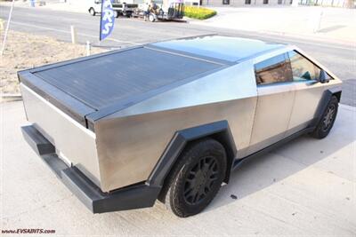 2024 Tesla Cybertruck Foundation AWD - Photo 7 - Rialto, CA 92376-8618