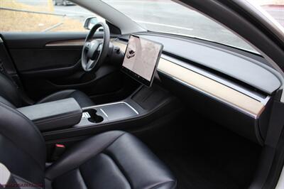 2022 Tesla Model 3   - Photo 13 - Rialto, CA 92376-8618