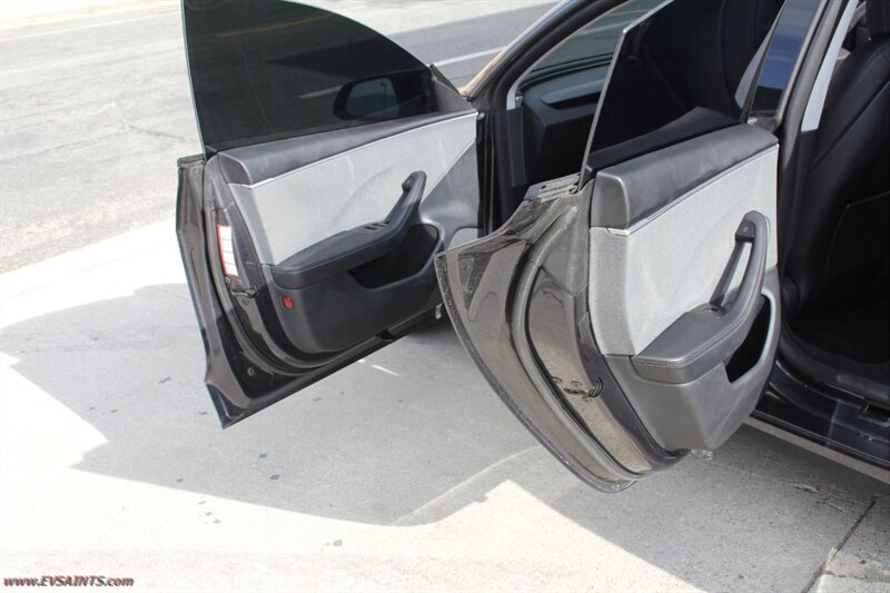 2025 Tesla Model 3 Long Range - Photo 10 - Rialto, CA 92376-8618