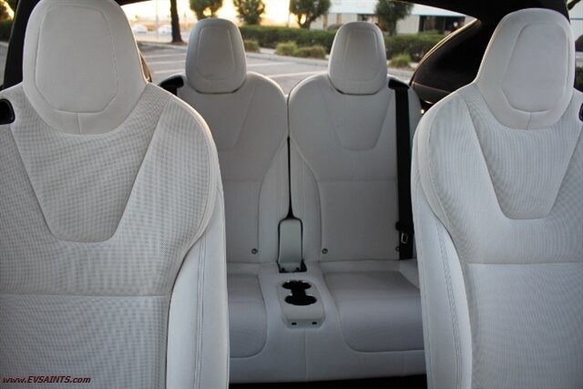 2022 Tesla Model X Palladium - Photo 12 - Rialto, CA 92376-8618