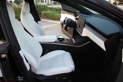 2022 Tesla Model X Palladium - Photo 10 - Rialto, CA 92376-8618