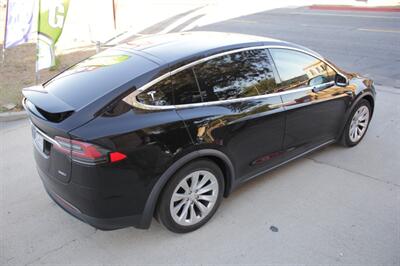 2019 Tesla Model X 100D  EV Warranty Great Deal We Finance - Photo 8 - Rialto, CA 92376-8618