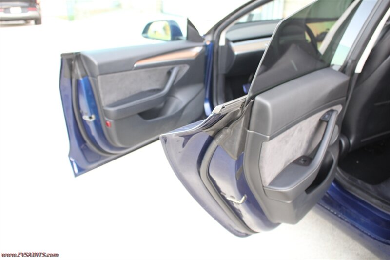 2022 Tesla Model 3 Long Range - Photo 11 - Rialto, CA 92376-8618