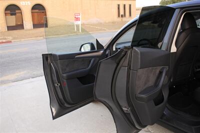 2023 Tesla Model Y Long Range  We Finance and We Rebate - Photo 13 - Rialto, CA 92376-8618