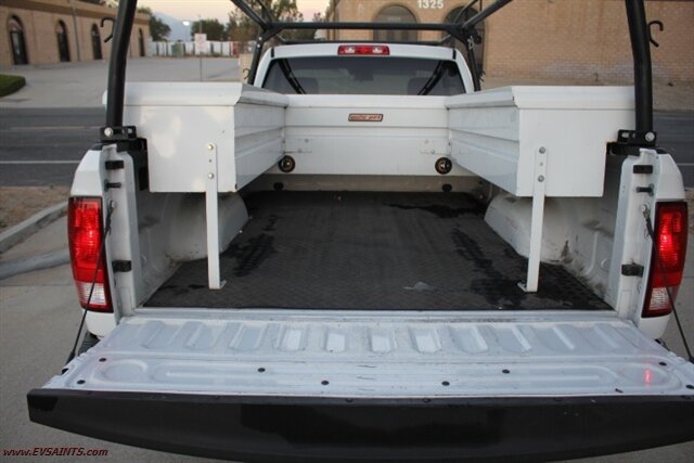2021 RAM 1500 Classic Tradesman clean, no-accident, no-codes Ram Classic - Photo 8 - Rialto, CA 92376-8618