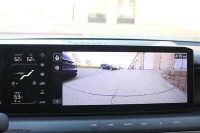 2024 Kia EV9 Black - Photo 23 - Rialto, CA 92376-8618