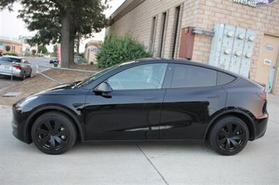 2021 Tesla Model Y Long Range  We Finance - Photo 4 - Rialto, CA 92376-8618