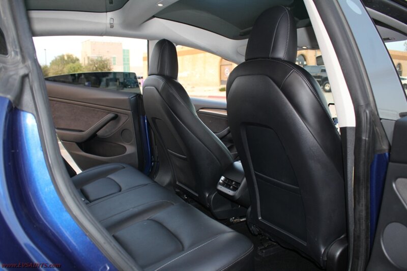 2022 Tesla Model 3 Long Range - Photo 18 - Rialto, CA 92376-8618