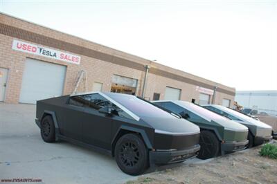 2023 Tesla Model Y Long Range AWD  WE FINACE - Photo 26 - Rialto, CA 92376-8618