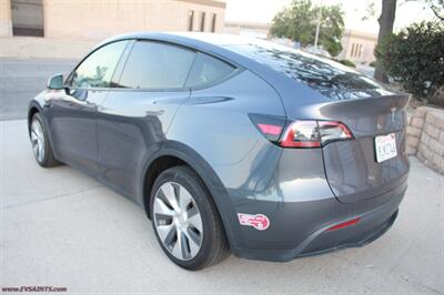 2023 Tesla Model Y Long Range AWD  WE FINACE - Photo 6 - Rialto, CA 92376-8618