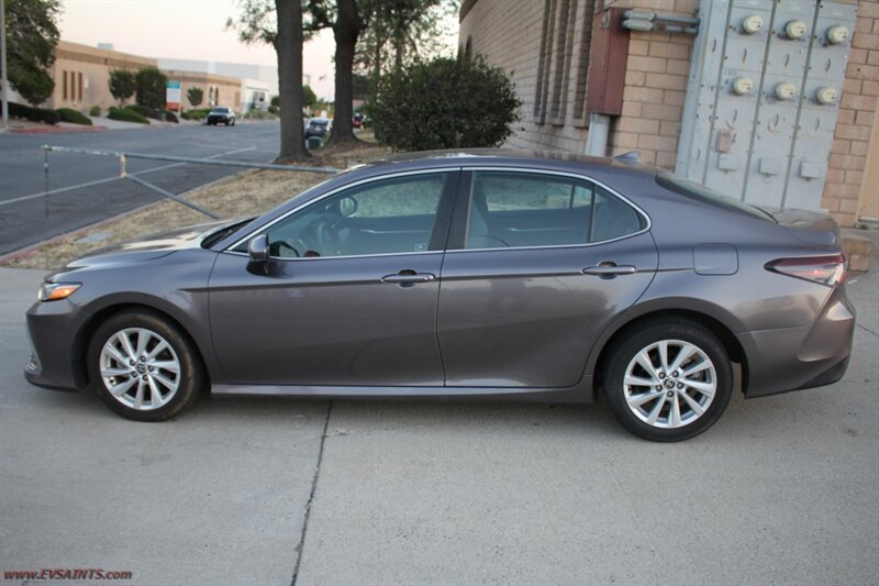 2024 Toyota Camry LE We Finance - Photo 4 - Rialto, CA 92376-8618