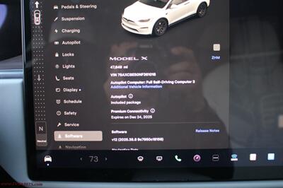 2022 Tesla Model X AWD 6-Seats has  WARRANTY - FINANCING - Photo 24 - Rialto, CA 92376-8618