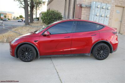 2024 Tesla Model Y Long Range  EV Rebate - Finance - Warranty - Photo 3 - Rialto, CA 92376-8618