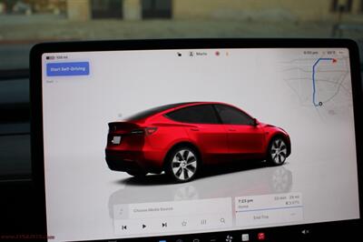 2024 Tesla Model Y Long Range  EV Rebate - Finance - Warranty - Photo 2 - Rialto, CA 92376-8618